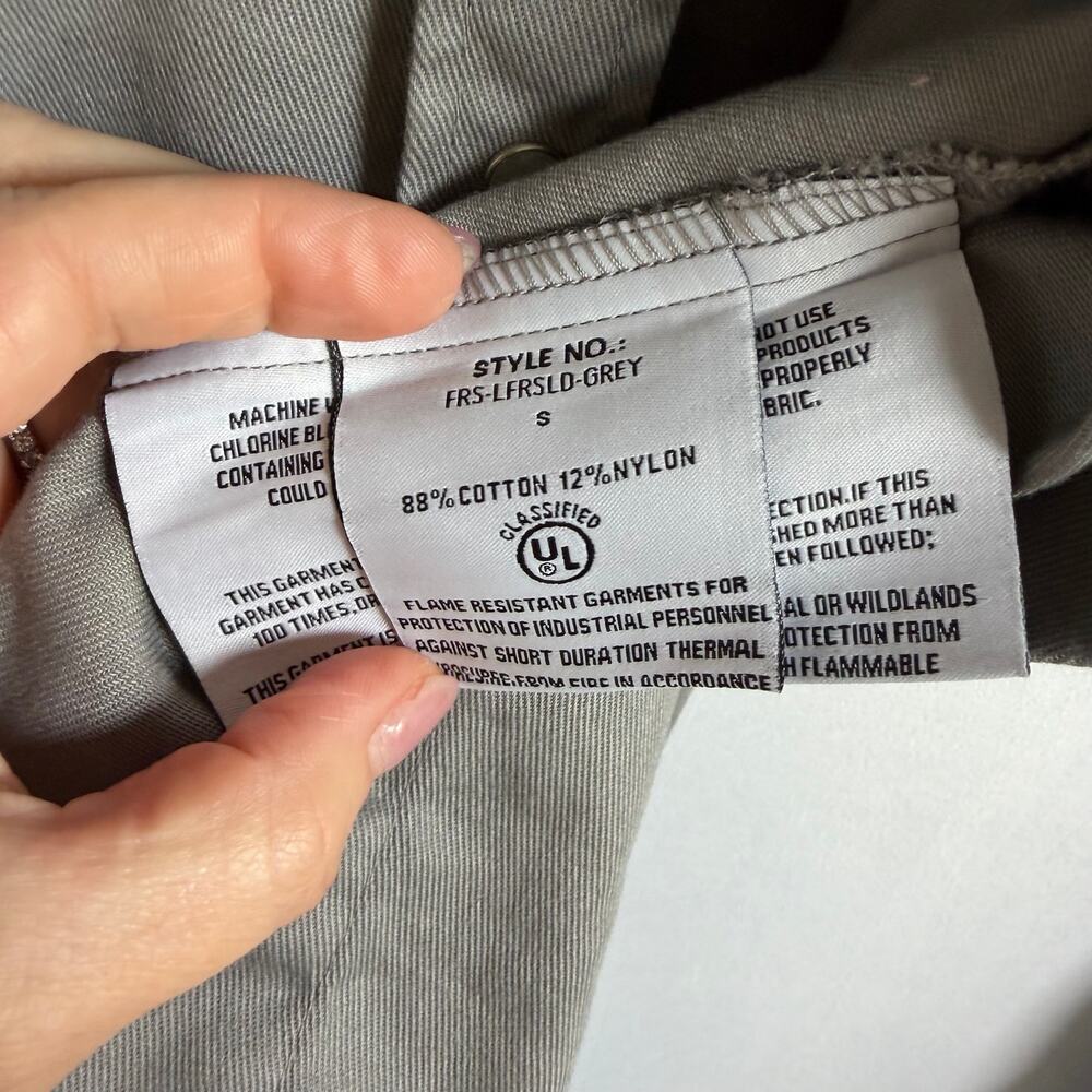Forge Ladies FR LFRSLD Solid Shirt Grey Flame Resistant button down sz sm - Picture 9 of 9